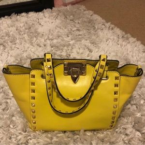 LIKE NEW Valentino Handbag with tag